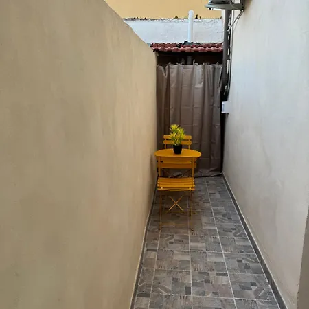 Onda Di Porta A Mare Apartment Livorno Exterior photo